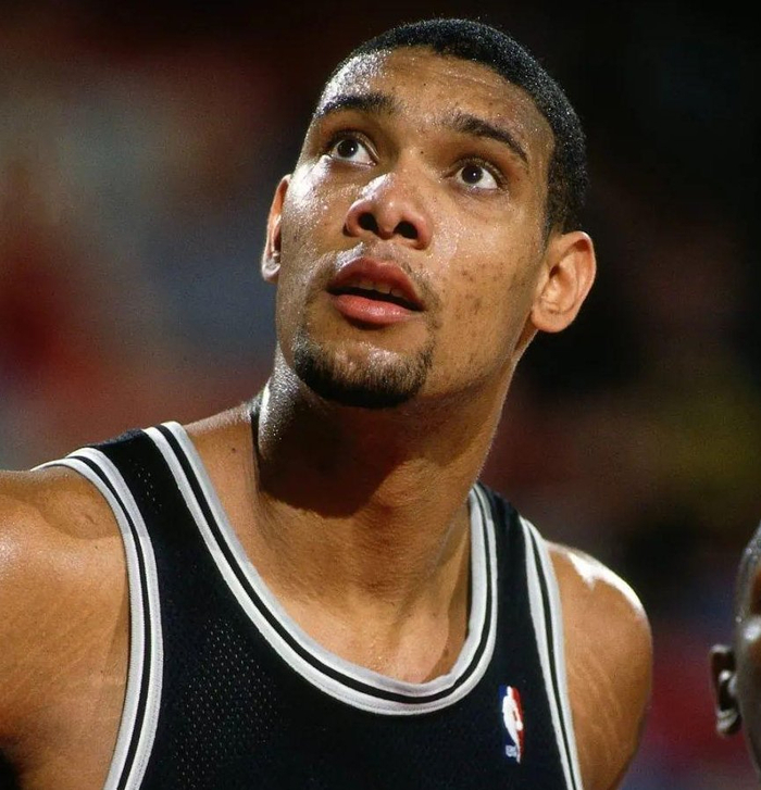 其他大洲足球中北美：哥斯达黎加出师不利，库拉索或成新军（中北美赛场：哥斯达黎加开局不利，库拉索有望崛起为新势力）