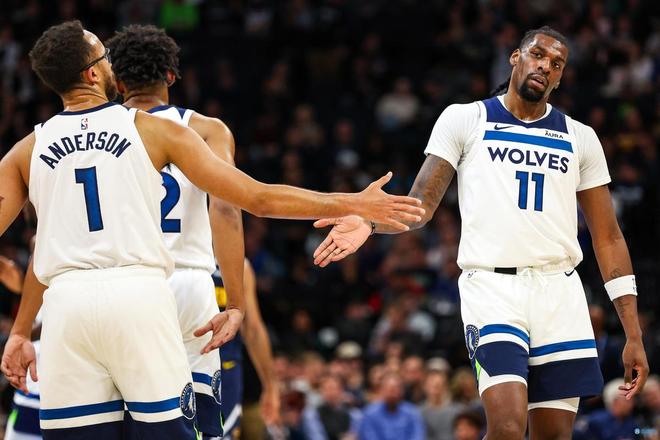 佩杜拉：米兰全力续约迈尼昂，暂时不考虑引进其他门将（佩杜拉：米兰优先与迈尼昂续约，短期内无意引进新门将）