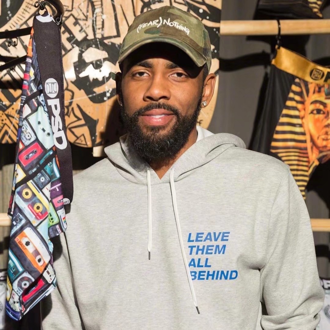 图片报：拜仁新董事卡斯帕被日本广岛经济大学授予荣誉博士称号（图片报：拜仁新任董事卡斯帕获日本广岛经济大学荣誉博士称号）