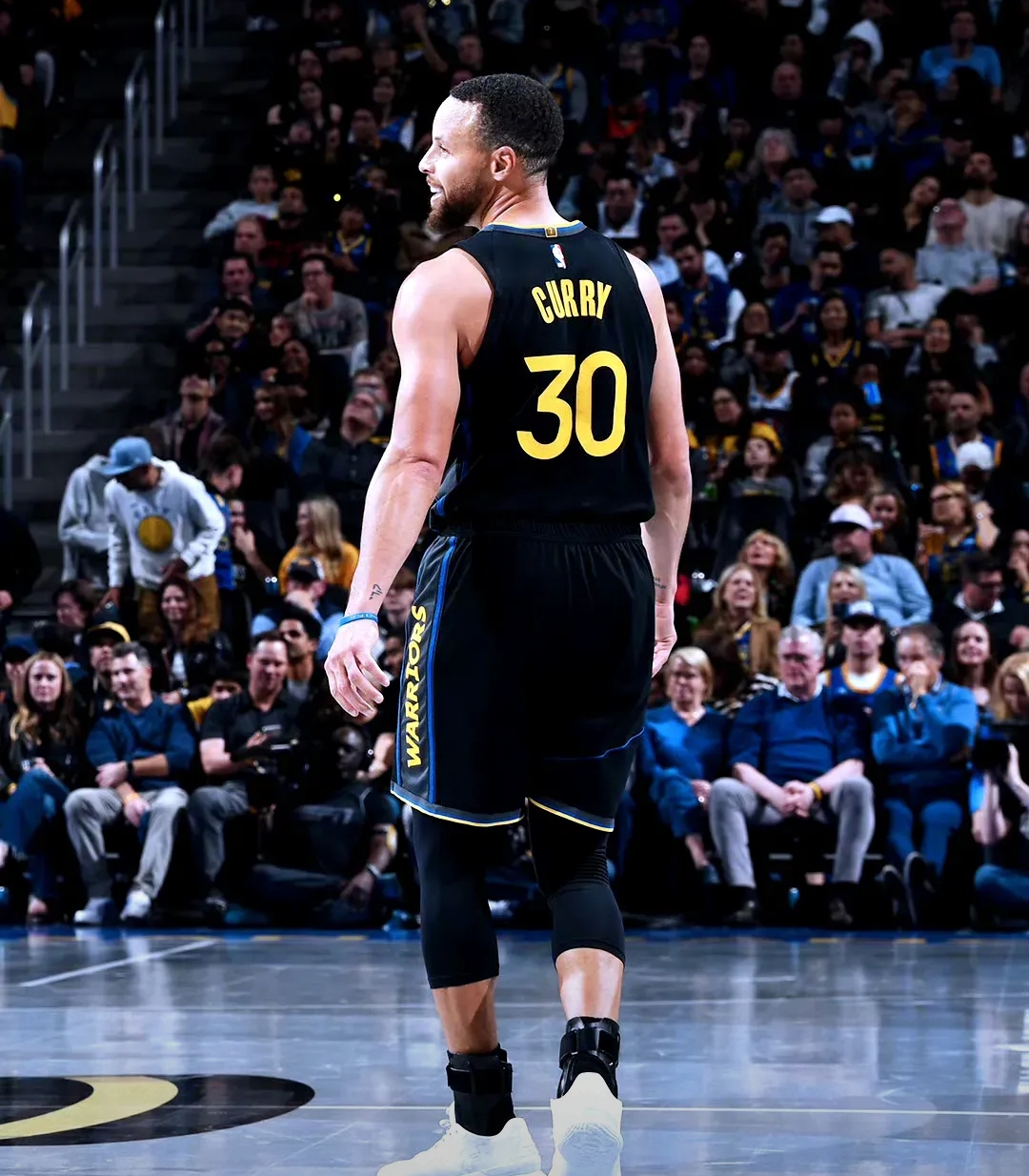 德天空：诺伊尔因肠胃感染缺席合练，乌尔比希可能替代他出场（德天空：诺伊尔肠胃感染无缘合练，乌尔比希或替代出场）