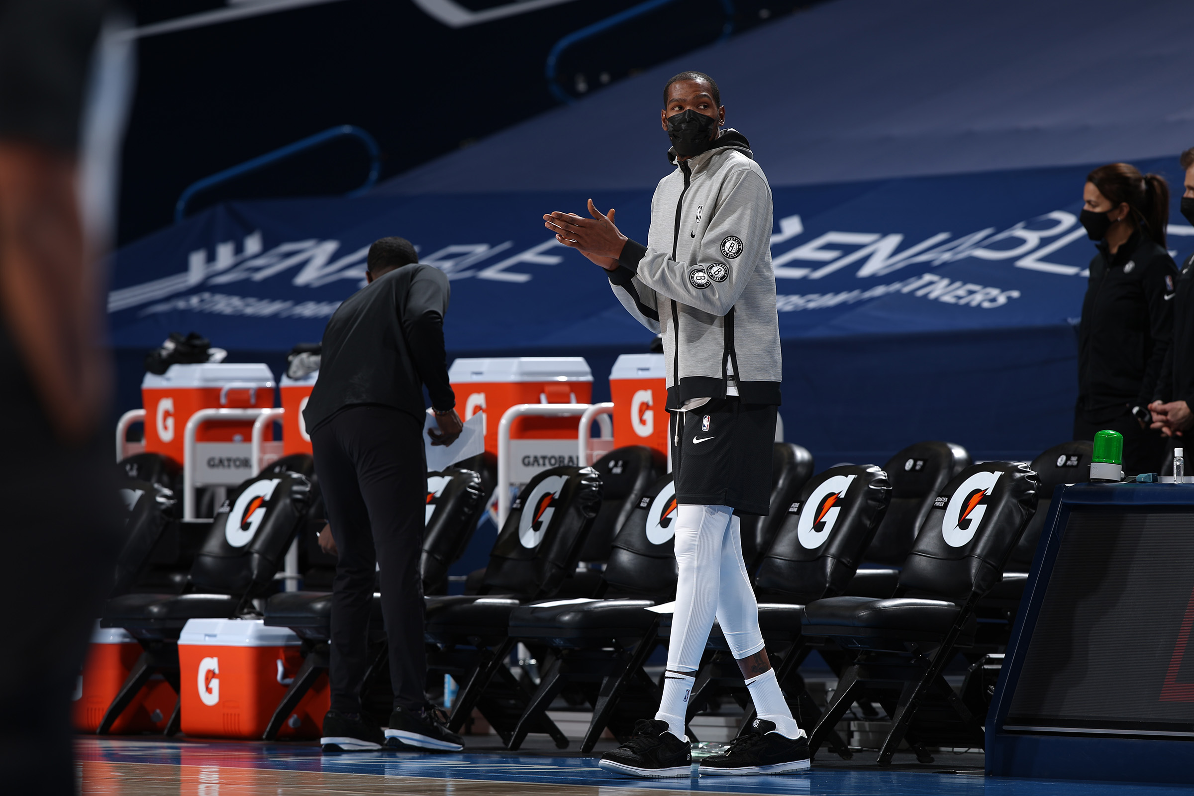 史上最火爆！2025赛季中超联赛现场观众总数首次突破600万（空前热度！2025赛季中超现场观众总数首破600万）